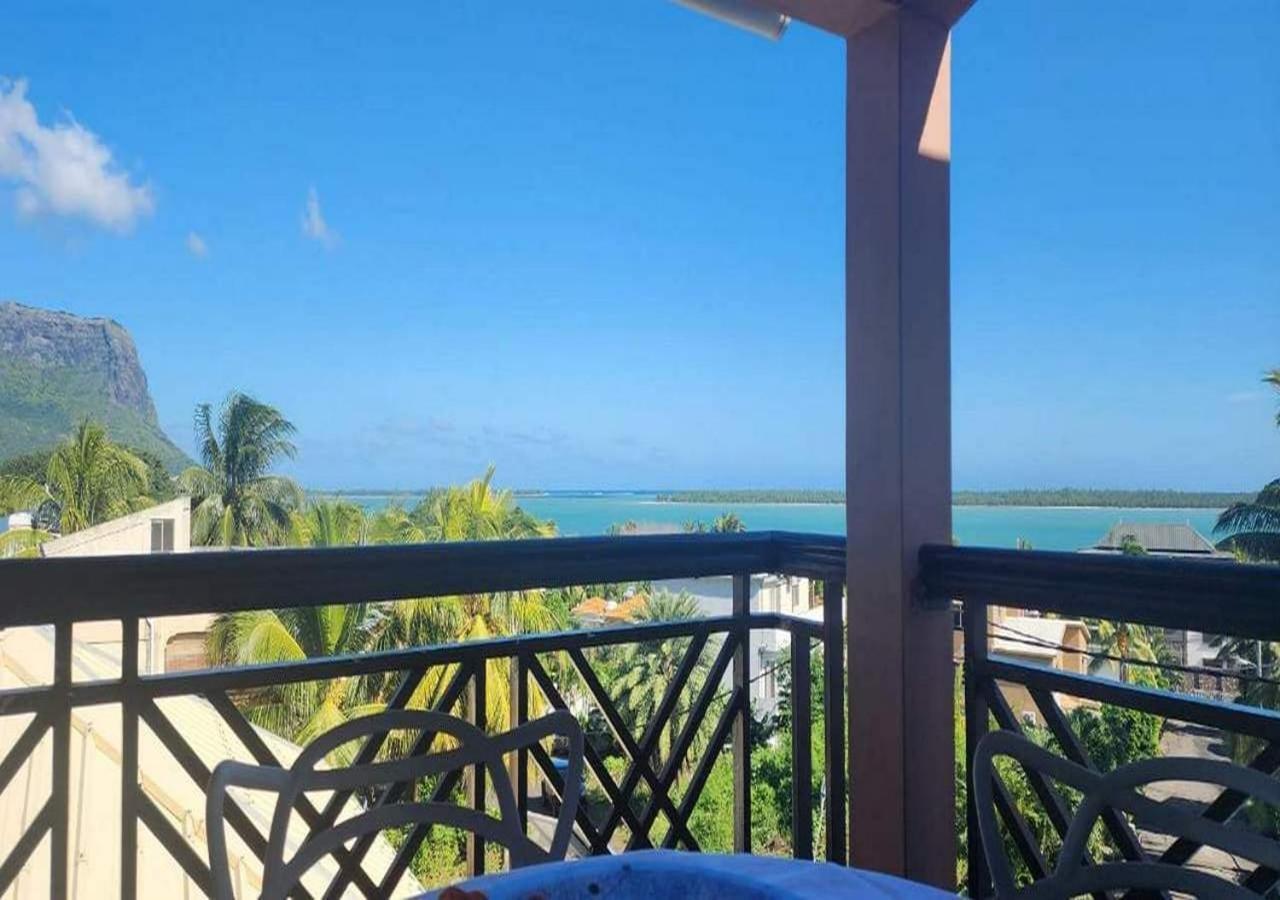 Sunset Villa La Gaulette Exterior photo